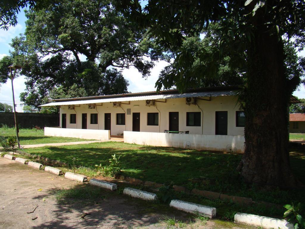 Lungi Airport Hotels Tulun Quarto foto